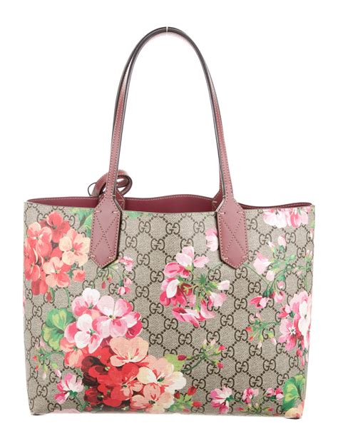 gucci gg bloom tote|gucci bloom make up bag.